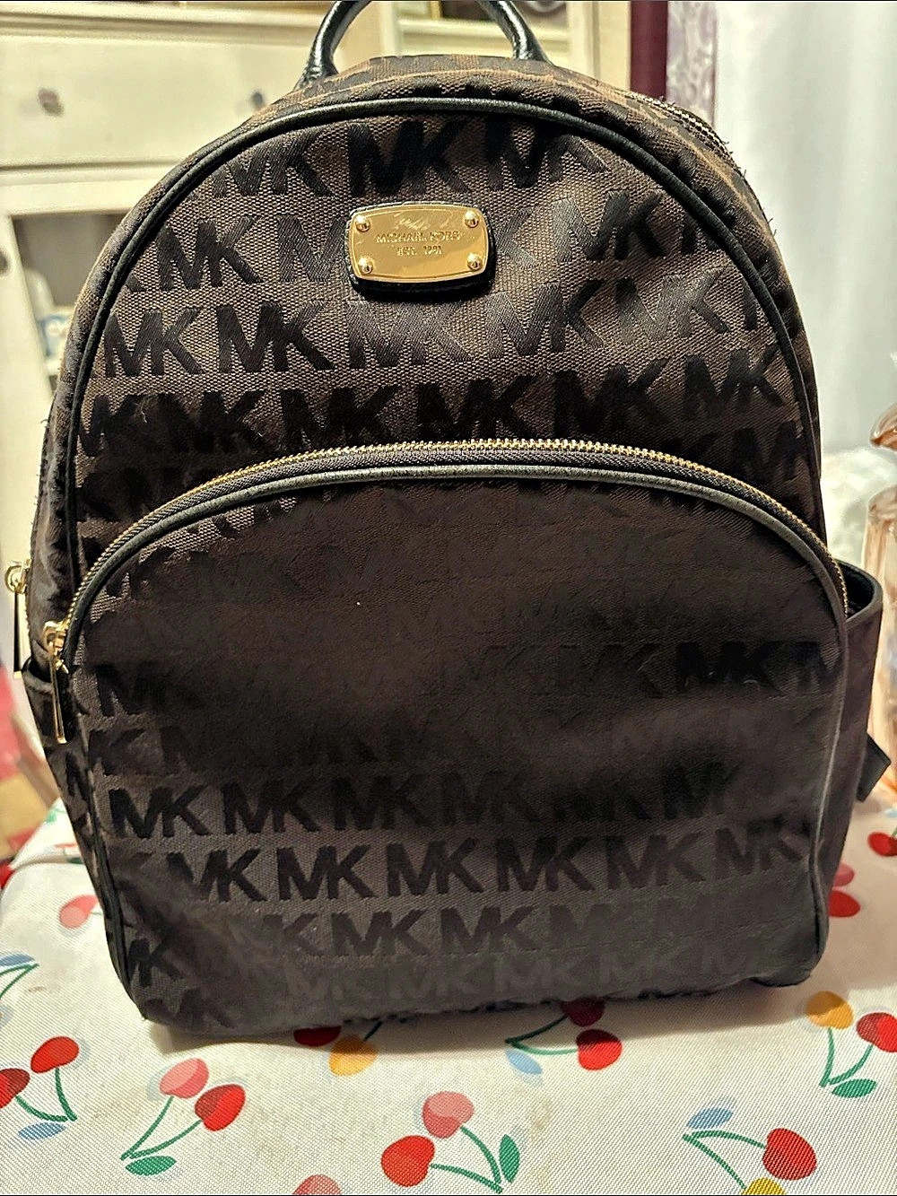 Michael Kors MK Abbey Medium Signature backpack Signature Backpack in Black & Br